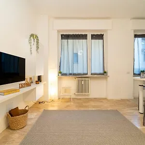 https://porta-venezia-nuovo-e-accogliente-appartamento.it-lombardy.com